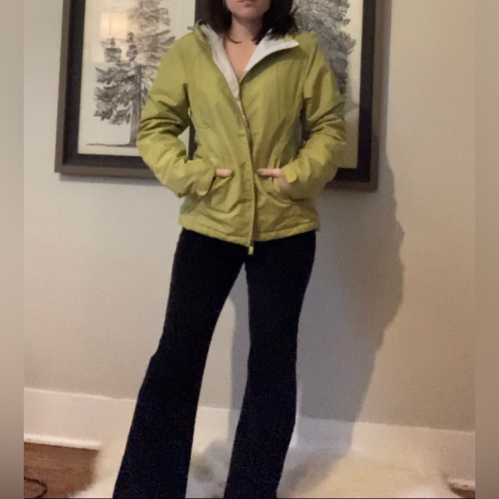 Gorgeous green Eddie Bauer coat!